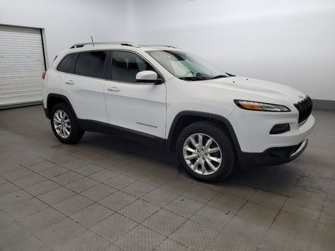 Used 2016 Jeep Cherokee Limited w/ Luxury Group AWD/4WD image 11