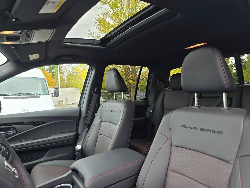 New 2026 Honda Ridgeline Black Edition image 21
