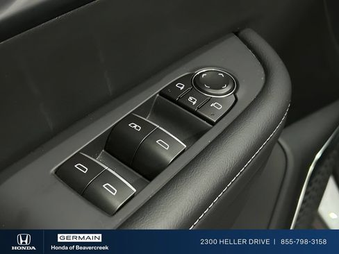 Used 2026 Buick Enclave Avenir w/ Super Cruise Package FWD image 13