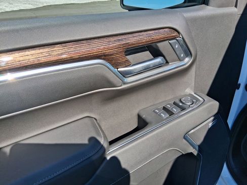 Used 2024 GMC Sierra 1500 Elevation w/ Elevation Premium Package image 14