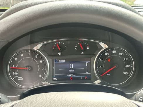 Used 2024 GMC Terrain SLE AWD/4WD image 6