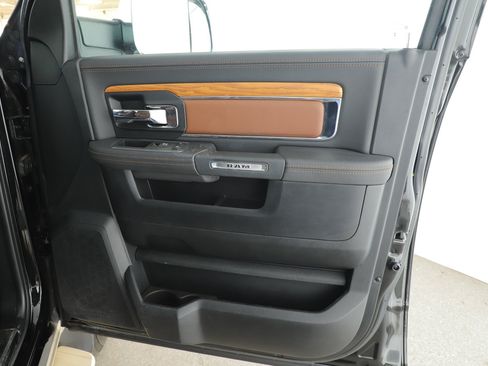 Used 2015 RAM 3500 Laramie Longhorn AWD/4WD image 9