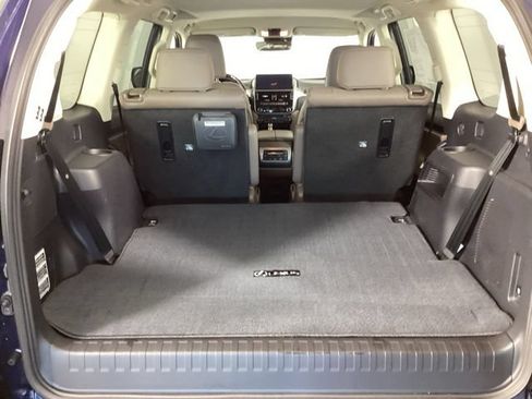 Certified 2023 Lexus GX 460 Luxury w/ Sport Design Package AWD/4WD image 14