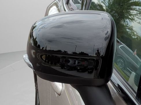 New 2026 Volvo XC60 B5 Plus w/ Protection Package Premier AWD/4WD image 19