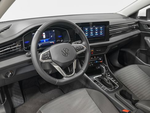 Used 2025 Volkswagen Jetta S image 16