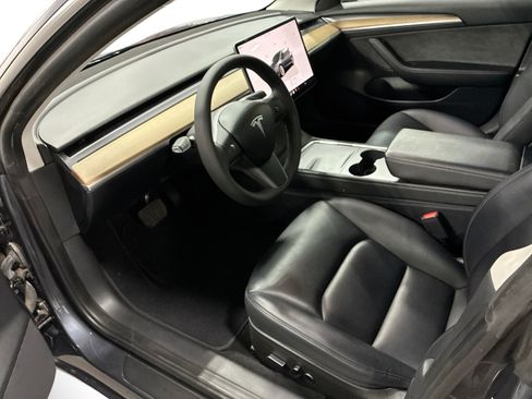 Certified 2023 Tesla Model 3 Standard Range RWD image 9