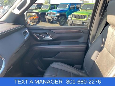 Used 2022 Chevrolet Tahoe RST w/ Luxury Package AWD/4WD image 27