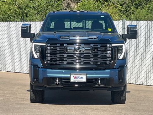New 2026 GMC Sierra 2500 Denali Ultimate AWD/4WD image 6