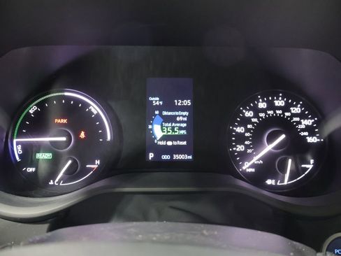 Used 2022 Toyota Sienna XLE AWD/4WD image 37