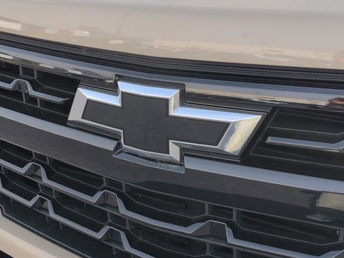 Certified 2023 Chevrolet Silverado 1500 LT Trail Boss image 31