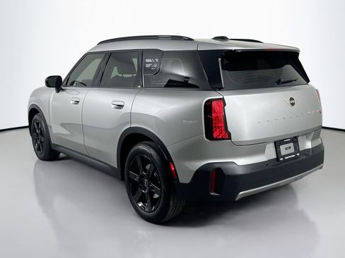 Certified 2025 MINI Cooper Countryman S image 9