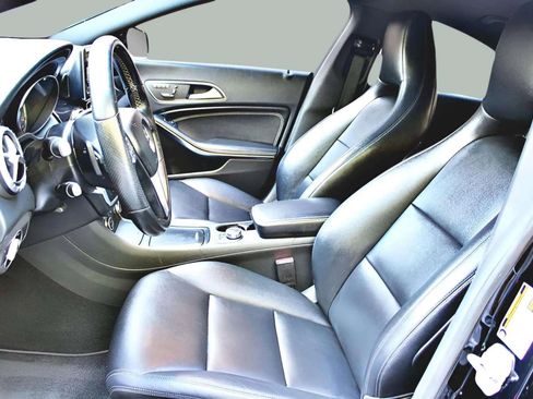 Used 2014 Mercedes-Benz CLA 250 CLA 250 Coupe 4D image 18