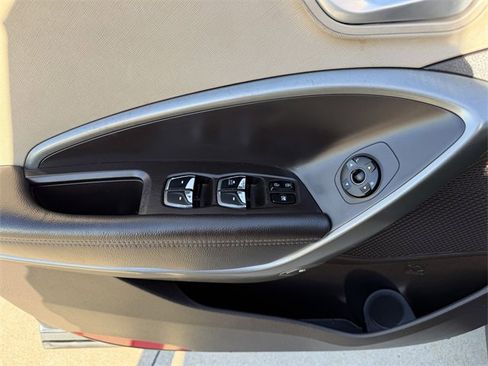 Used 2018 Hyundai Santa Fe Sport image 14