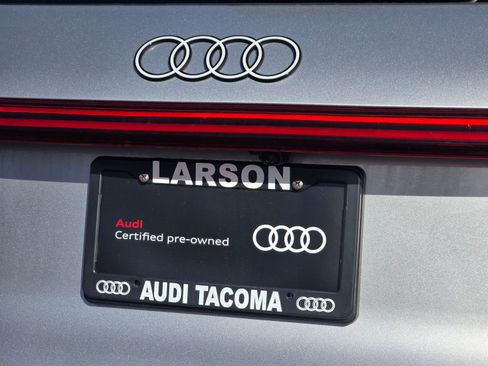 Certified 2025 Audi Q5 Premium Plus w/ Premium Plus AWD/4WD image 32