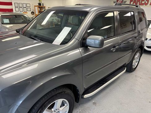 Used 2009 Honda Pilot EX image 4