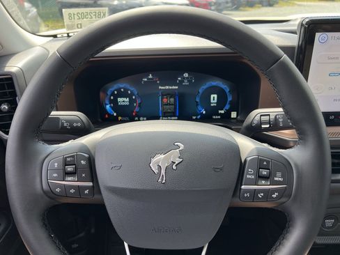 New 2025 Ford Bronco Sport Outer Banks w/ Outer Banks Tech Package+ image 16