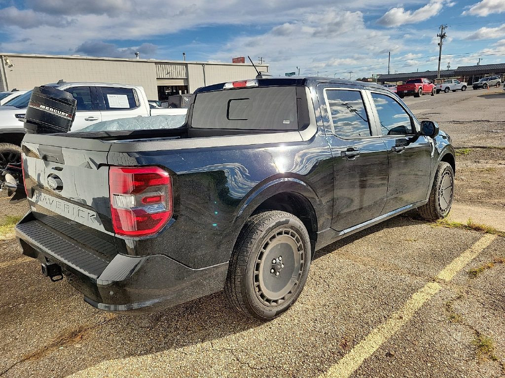 Used 2025 Ford Maverick Lobo AWD/4WD image 4
