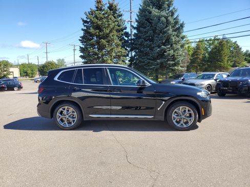 Used 2023 BMW X3 xDrive30i w/ Premium Package AWD/4WD image 6