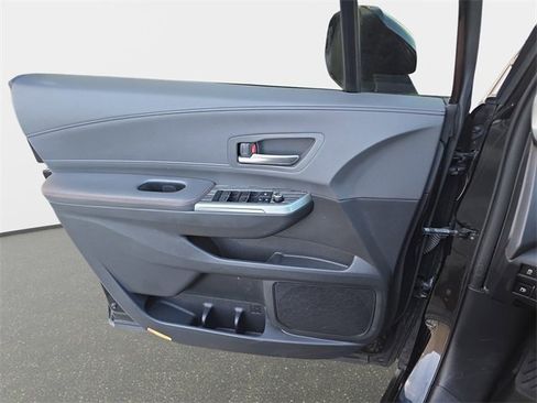 Used 2022 Toyota Sienna XSE image 31