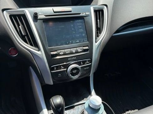 Used 2020 Acura TLX w/ Technology Package FWD image 10