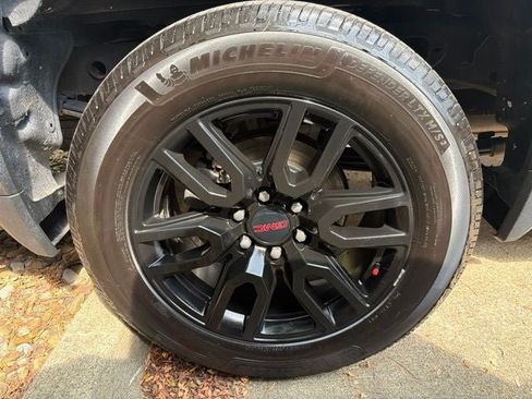 Used 2022 GMC Sierra 1500 Elevation AWD/4WD image 26
