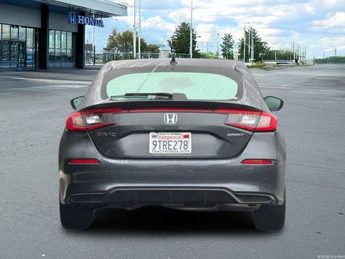 Certified 2025 Honda Civic Sport image 7
