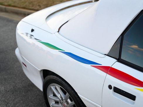 Used 1997 Chevrolet Camaro Z28 image 18