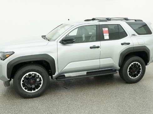 New 2026 Toyota 4Runner 4WD image 2