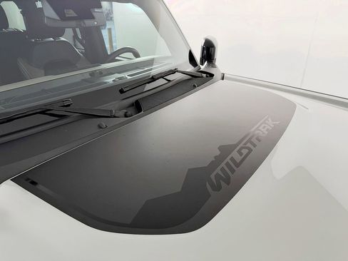Used 2021 Ford Bronco Wildtrak AWD/4WD image 35