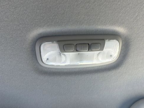 Used 2018 Ford Transit 150 XLT image 30