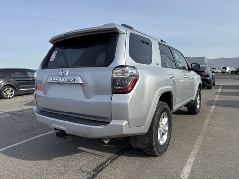 Used 2024 Toyota 4Runner SR5 image 5