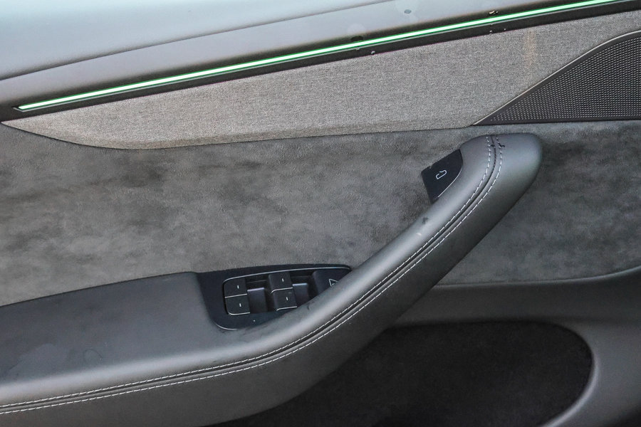 Used 2026 Tesla Model Y Long Range AWD/4WD image 27
