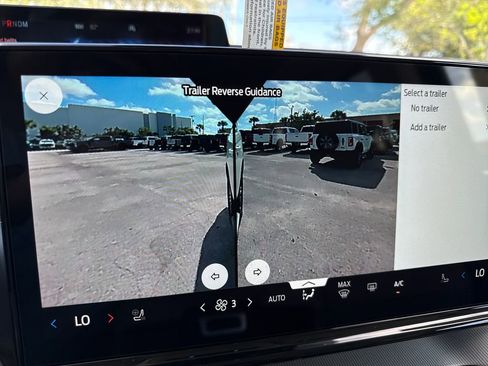 New 2025 Ford Expedition Max Active image 27