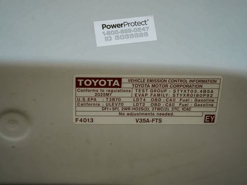 Used 2025 Toyota Tundra SR5 w/ SX Package RWD image 28