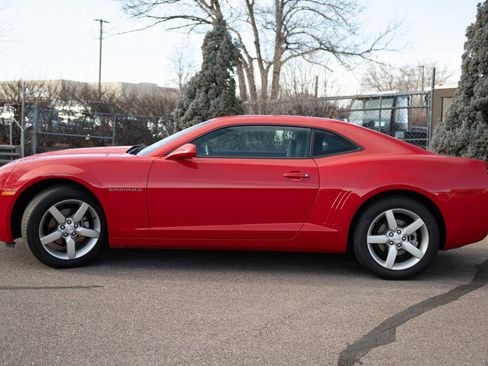 Used 2010 Chevrolet Camaro LT image 8