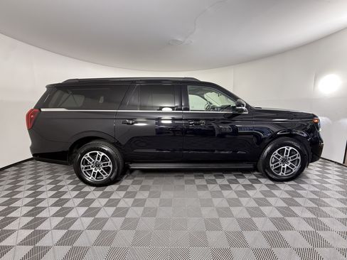 Certified 2025 Ford Expedition Max Active AWD/4WD image 2
