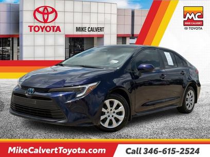 Used 2025 Toyota Corolla LE