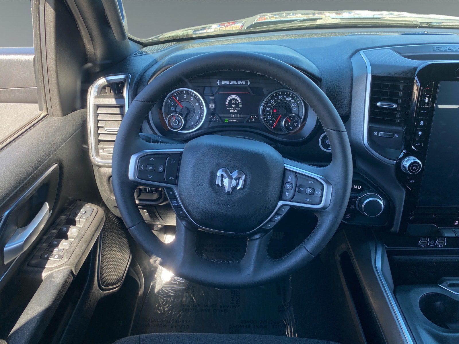 Used 2025 RAM 1500 Big Horn AWD/4WD image 12