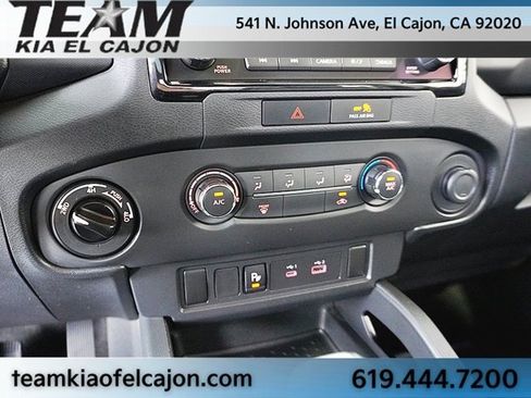 Used 2023 Nissan Frontier SV w/ Midnight Edition Package image 29