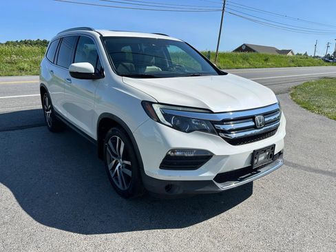 Used 2017 Honda Pilot Elite image 3
