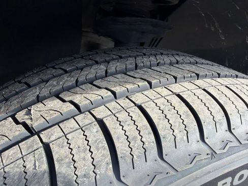 Certified 2021 Volkswagen Atlas SEL AWD/4WD image 13