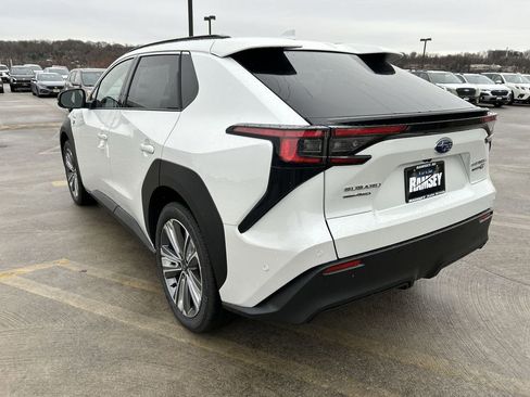 Used 2024 Subaru Solterra Touring image 6