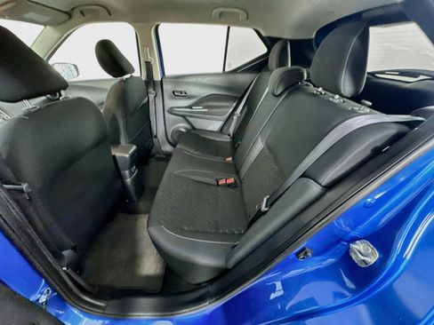 Used 2022 Nissan Kicks S FWD image 27