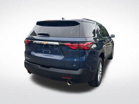 Used 2023 Chevrolet Traverse LT FWD image 6