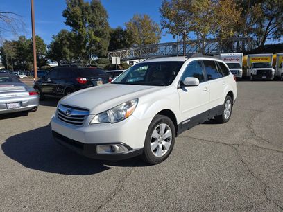 Used 2011 Subaru Outback 2.5i Premium w/ All-Weather Pkg