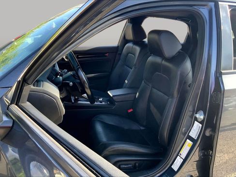 Used 2022 Honda Civic Sport Touring image 8