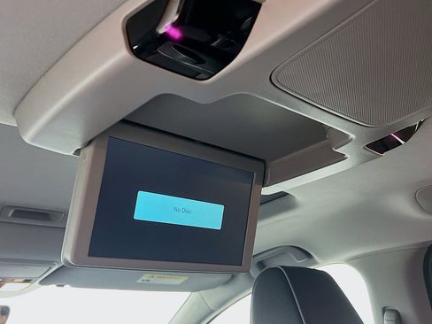 Used 2022 Honda Odyssey Elite image 23