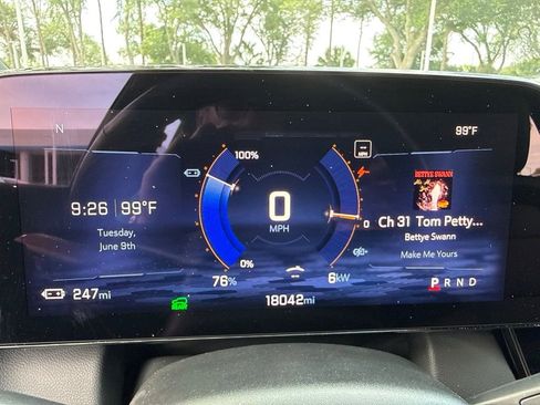 Used 2025 Chevrolet Equinox EV LT w/ Convenience Package FWD image 62