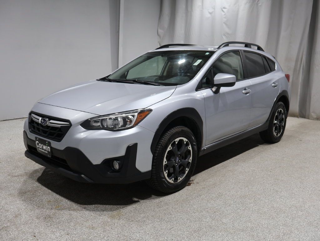Used 2021 Subaru Crosstrek 2.0i Premium w/ Moonroof Package AWD/4WD image 5