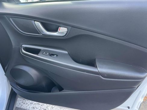 Certified 2023 Hyundai Kona SE w/ Cargo Package image 26